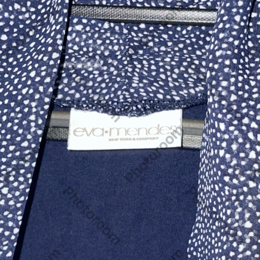 Eva Mendes for New York & CO Blue White Polka Dot Sleeveless Bodysuit Size M - Picture 2 of 6